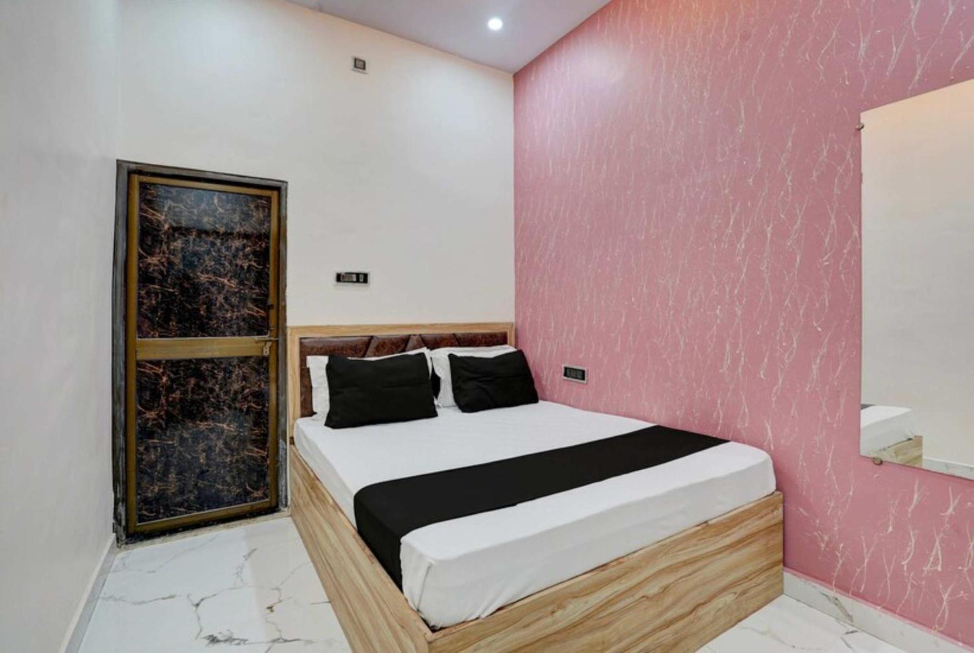 Goroomgo Hotel The Sojourn, Adharshila & Gulmohar Cottages Dharamsala Dış mekan fotoğraf