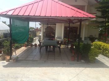 Goroomgo Hotel The Sojourn, Adharshila & Gulmohar Cottages Dharamsala Dış mekan fotoğraf